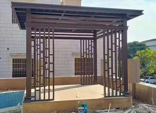 庭院中式涼亭